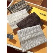 Pari all'originale replica Sciarpa Fendi FF in misto lana e cashmere bordeaux 32 x 200