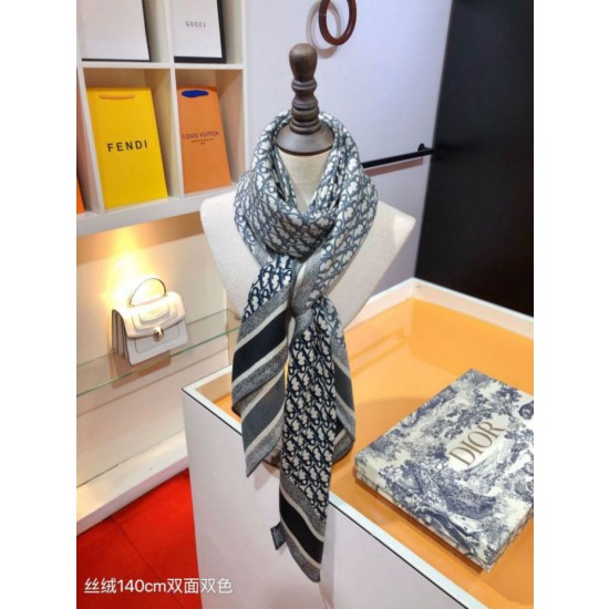 Pari all'originale replica Sciarpa quadrata reversibile in seta e cashmere Dior Oblique Diortwin grigio/nero 140 x 140