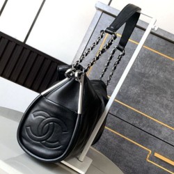 Replica Borsa Chanel Ultimate Soft Hobo piccola/media Vintage trapuntata Nero Imitazioni Replica qualità specchio Borsa Chanel Ultimate Soft Hobo piccola/media Vintage trapuntata Nero