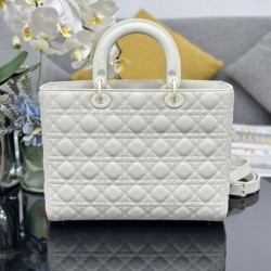 Replica Borse a mano Dior Lady Dior grande opaca Cannage con patta bianca Imitazioni Replica qualità specchio Borse a mano Dior Lady Dior grande opaca Cannage con patta bianca