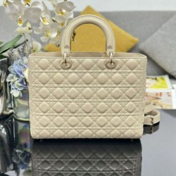 Replica Borsa grande Dior Lady Dior agnello trapuntata cannage beige Imitazioni Replica qualità specchio Borsa grande Dior Lady Dior agnello trapuntata cannage beige