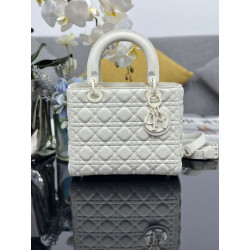 Borse Replica a mano Dior Lady Dior Media opaca Cannage con patta bianca