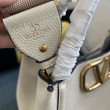 Borsa Replica 1:1 a mano media Valentino Garavani Alltime vitello granato Beige Borsa Replica 1:1 a mano media Valentino Garavani Alltime vitello granato Beige