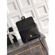 Bora Pari all'originale replica Chanel 26P Preppy Coco Flap AS6130 nera