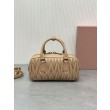 Borsa con manico superiore Miu Miu Arcadie matelassé Albicocca