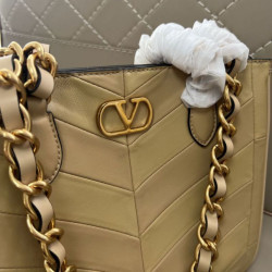 Borsa Replica 1:1 shopping piccola/media Valentino Garavani Laseine
