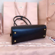 Borse a mano Miu Miu Beau marrone cognac 5BB193 Nero Borse a mano Miu Miu Beau marrone cognac 5BB193 Nero
