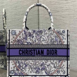 Replica qualità specchio Dior Fortunato Media Dior Book Tote Dior Night of Dreams motif Bianco