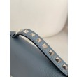Portafoglio con catena Valentino Garavani Rockstud blu
