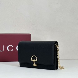 Cloni Qualità superiore replica Portafoglio Gucci Half Horsebit con catena 855654 Nero firmate