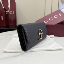 Replica di lusso Portafoglio continentale Gucci Half Horsebit 848791 Nero Imitazioni Cloni Portafoglio continentale Gucci Half Horsebit 848791 Nero firmate