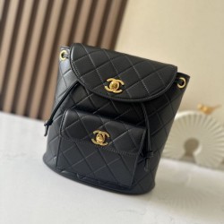 Cloni Zaino vintage Chanel Duma nero firmate