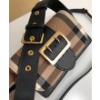 Borse Firmate Replica a tracolla piccola con fibbia Burberry Nera