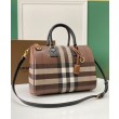 Borsa bowling media Burberry Check marrone
