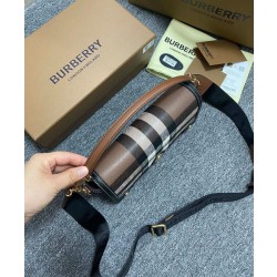 Bora Pari all'originale replica Burberry con manico superiore nera