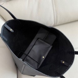Replica di lusso Borse Alta Qualità tote Burberry Highlands media nera Imitazioni Cloni Borse Replica Alta Qualità tote Burberry Highlands media nera firmate