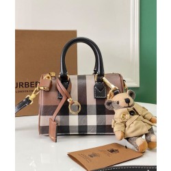 Mini borsa bowling con motivo a quadri Burberry