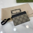 Porta carte Gucci GG Emblem con cinturino 819121 Nero