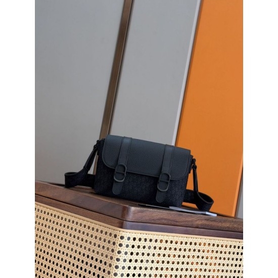 Replica di lusso Borse a tracolla Dior Daily Oblique in tela jacquard nera Imitazioni Cloni Borse Replica a tracolla Dior Daily Oblique in tela jacquard nera firmate