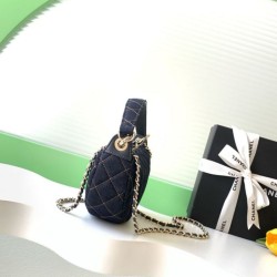 Replica di lusso Chanel 26P Clutch con catena AP5094 denim blu scuro Imitazioni Cloni Chanel 26P Clutch con catena AP5094 denim blu scuro firmate