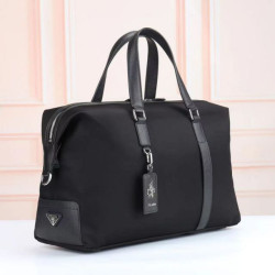 Borsa da viaggio Prada Re-Nylon Saffiano nera