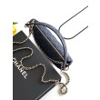 Chanel 26P Clutch con catena AP5094 denim blu scuro