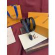 Qualità da grande replica Cintura Reversibile LV Flowergram 20mm con fibbia LV oro Nero