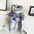 Alta gamma replica Sciarpa Cashmere Burberry Equestrian Knight Check 32 x 180 Grigio