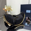 Replica Perfetta a tracolla Prada Re-Nylon Demi-Lune 1BH222 nera