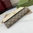 Portafoglio Gucci GG Marmont bicolore con catena 546585 marrone/Bianco