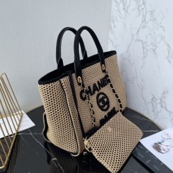 Cloni Borsa tote Chanel Deauville Beach Shopping AS3257 Rafia Nero firmate
