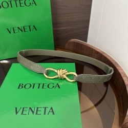 Cloni Pari all'originale replica Cintura BV Andiamo Intrecciato Nappa verde firmate