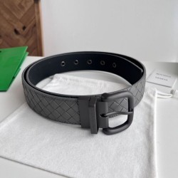 Cloni Alta gamma replica Cintura reversibile da uomo Bottega Veneta Intreccio Grigio firmate