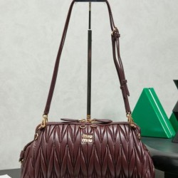 Cloni Pochette Miu Miu Caprice trapuntata nappa 5BF130 Borgogna firmate