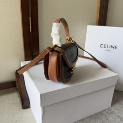 Replica di lusso Borsa Celine Mini Besace Clea Triomphe Canvas Pelle di vitello Imitazioni Cloni Borsa Celine Mini Besace Clea Triomphe Canvas Pelle di vitello firmate