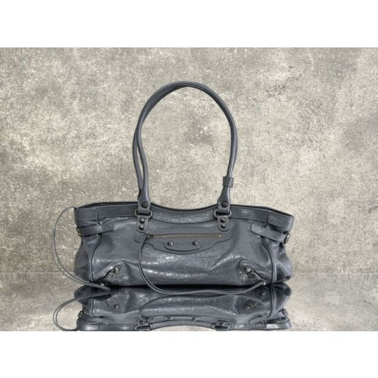 Borse Replica a tracolla Balenciaga Le City East-West grigia