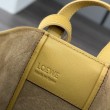 Bora Pari all'originale replica a tracolla Loewe Hammock Slice Giallo