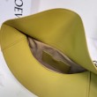 Imitazioni borse griffate a tracolla media Loewe Ola Giallo