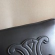 Piccola pochette Celine con tracolla pelle di vitello liscia Nero