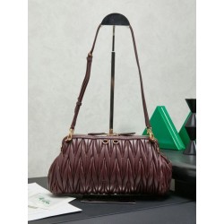 Pochette Miu Miu Caprice trapuntata nappa 5BF130 Borgogna