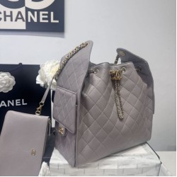 Replica di lusso Borsa a mano media Chanel 25 Hobo Caviar Quilted AS5311 Grigio Imitazioni Cloni Borsa a mano media Chanel 25 Hobo Caviar Quilted AS5311 Grigio firmate