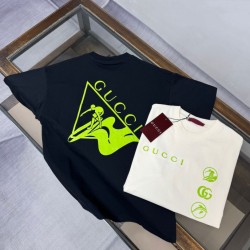 Replica di lusso Maglietta girocollo Gucci unisex nera/albicocca 01 Imitazioni Cloni Maglietta girocollo Gucci unisex nera/albicocca 01 firmate