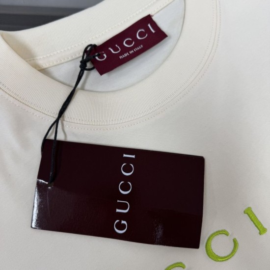 Cloni Maglietta girocollo Gucci unisex nera/albicocca 01 firmate