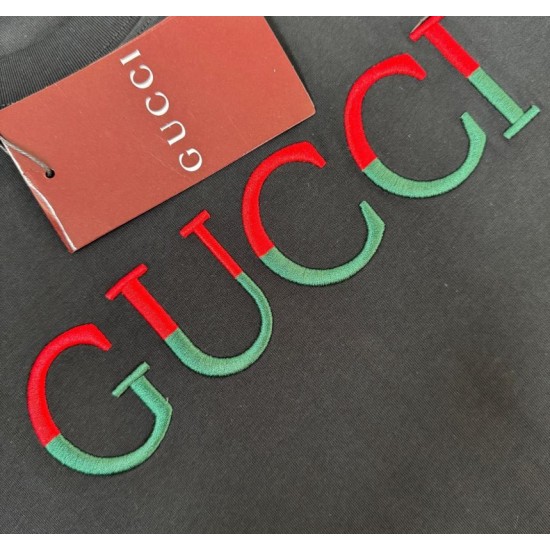 Cloni Maglietta girocollo Gucci unisex nera/albicocca 02 firmate