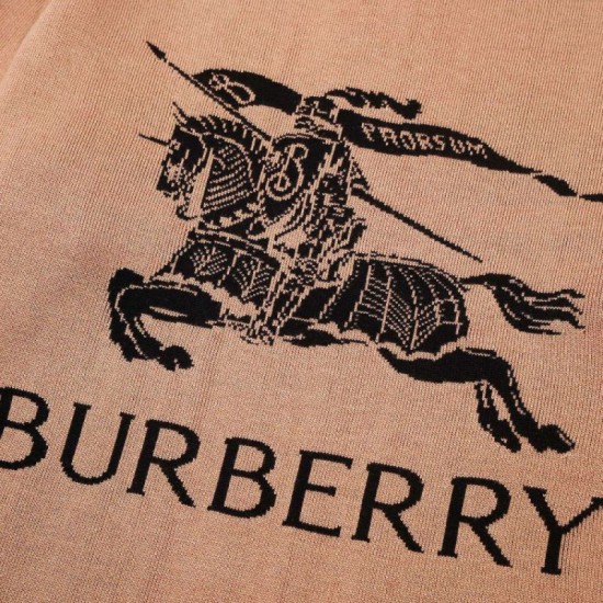 Replica di lusso Giacca Burberry con cappuccio reversibile cashmere a quadri Imitazioni Cloni Giacca Burberry con cappuccio reversibile cashmere a quadri firmate