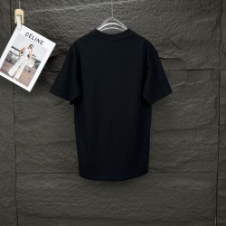 Replica di lusso Burberry T-shirt unisex a maniche corte con logo Imitazioni Cloni Burberry T-shirt unisex a maniche corte con logo firmate
