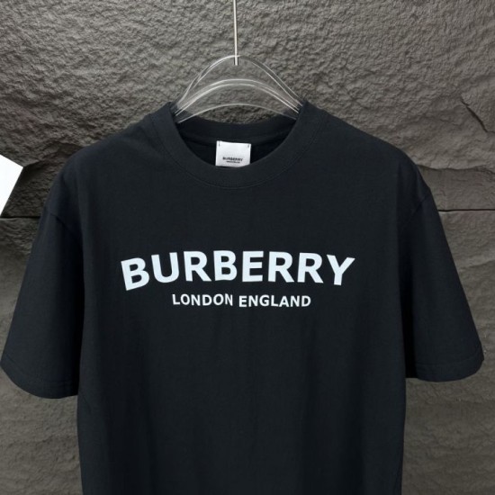 Cloni Burberry T-shirt unisex a maniche corte con logo firmate