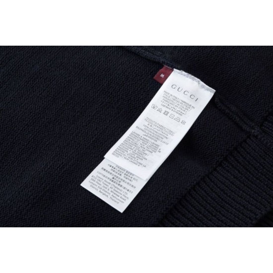 Replica di lusso Cardigan in maglia unisex con ricamo Doppia G Gucci in edizione limitata Imitazioni Cloni Cardigan in maglia unisex con ricamo Doppia G Gucci in edizione limitata firmate