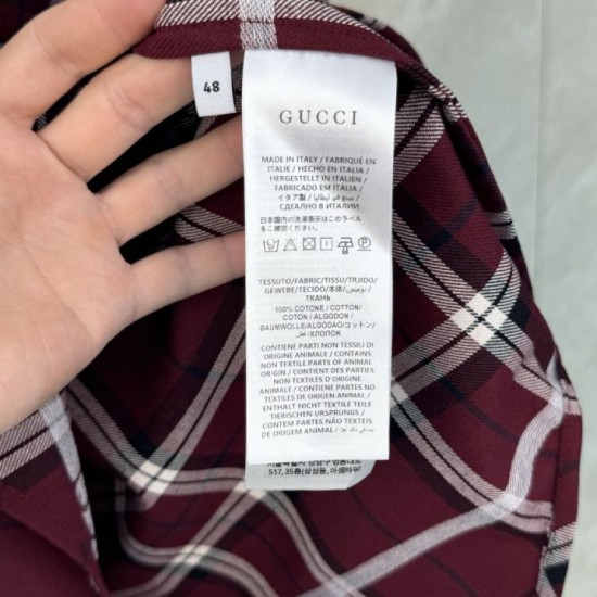 Replica di lusso Camicia Gucci a maniche lunghe con colletto jacquard scozzese Imitazioni Cloni Camicia Gucci a maniche lunghe con colletto jacquard scozzese firmate