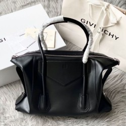 Replica di lusso Borsa Givenchy Antigona media con chiusura morbida Nero Imitazioni Cloni Borsa Givenchy Antigona media con chiusura morbida Nero firmate